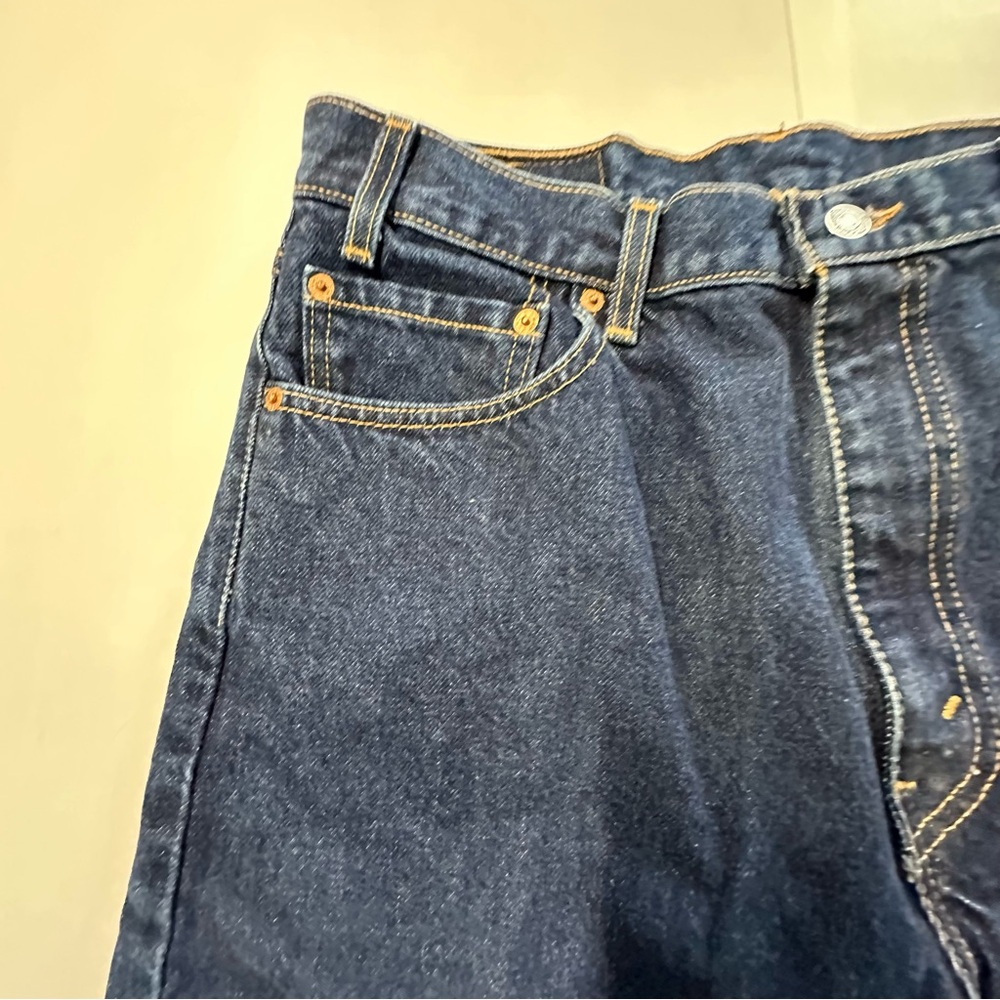 Levi’s men’s 36/30 505 denim jeans dark wash with front zip straight leg - Picture 9 of 10